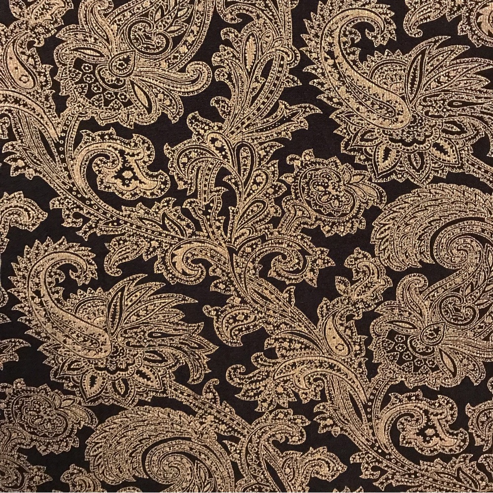 Elegant Black and Gold Paisley Blouse - Picture 5 of 9